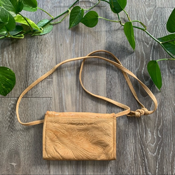 Vintage genuine cowhide leather crossbody bag/wallet - Picture 8 of 12